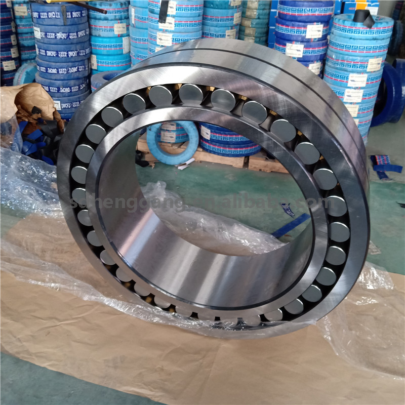 Factory large stock spherical roller bearing 240/850CA/W33